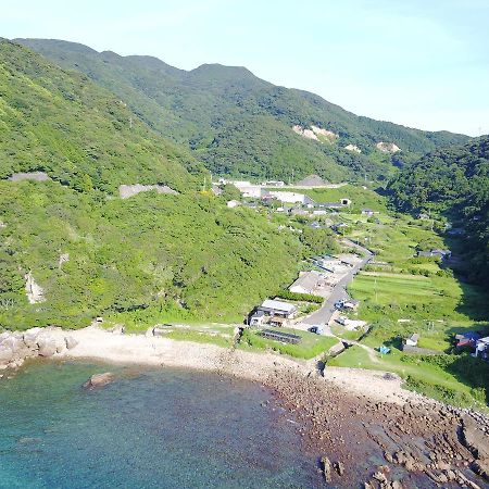 Хостел Amakusa West Coast Backpackers Fu-Raibou Экстерьер фото
